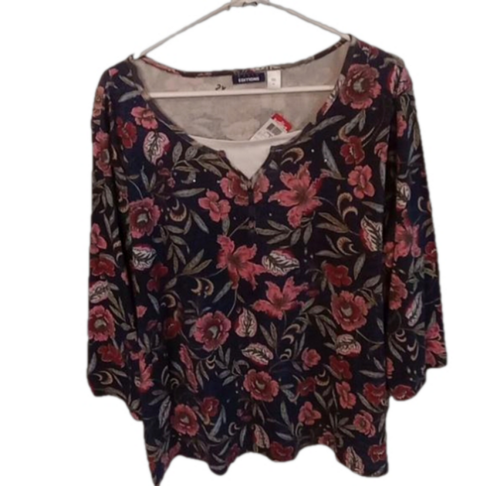 ( 282 ) Basic Editions floral long sleeves layered look with rhinestones